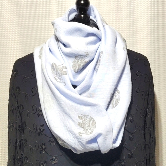 Elephant Infinity Scarf - Picture 3 of 9